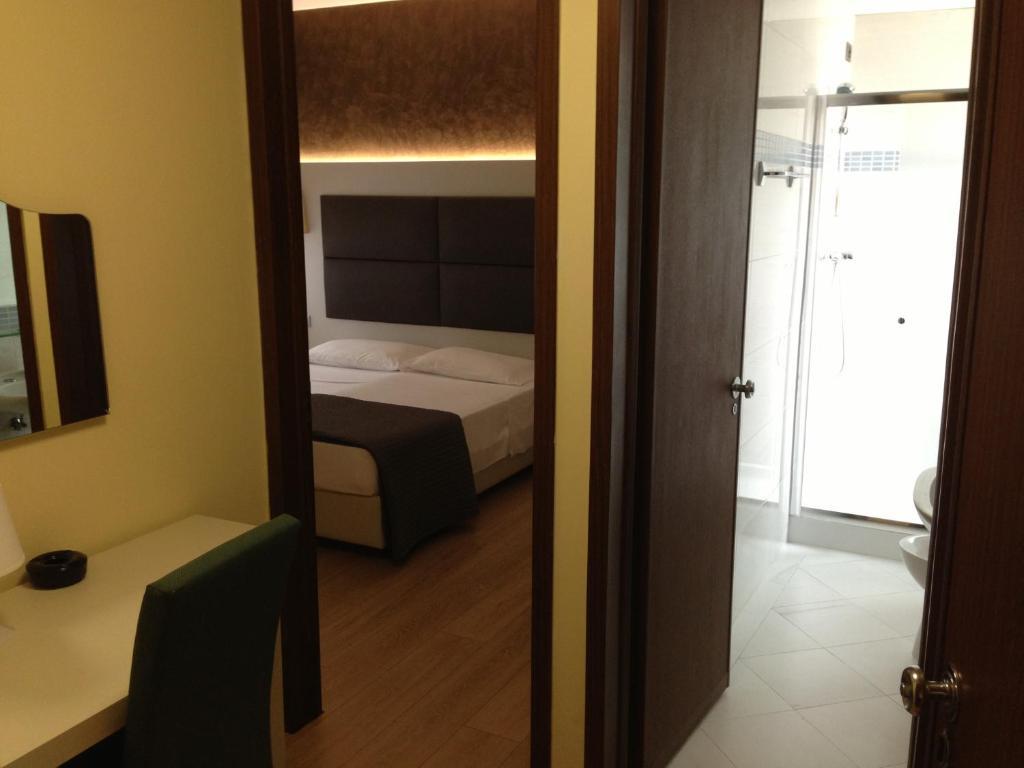 Hotel Eros Lignano Sabbiadoro Pokój zdjęcie